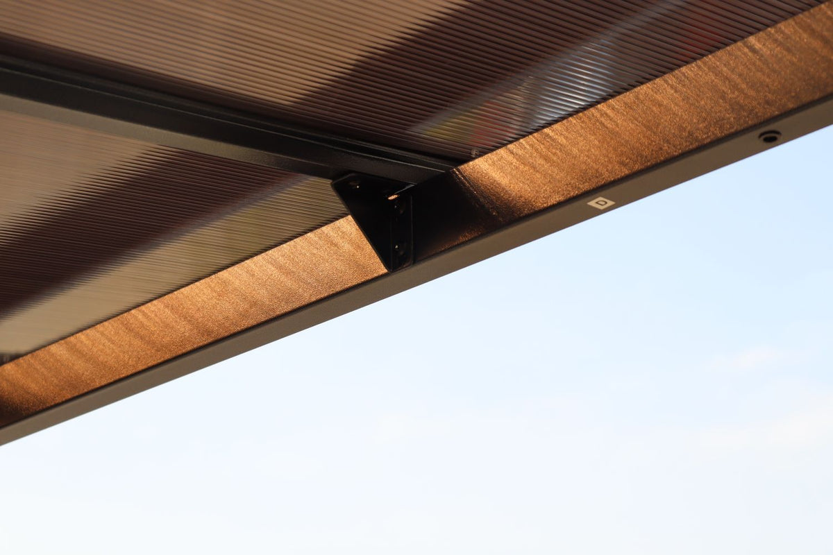 568583741