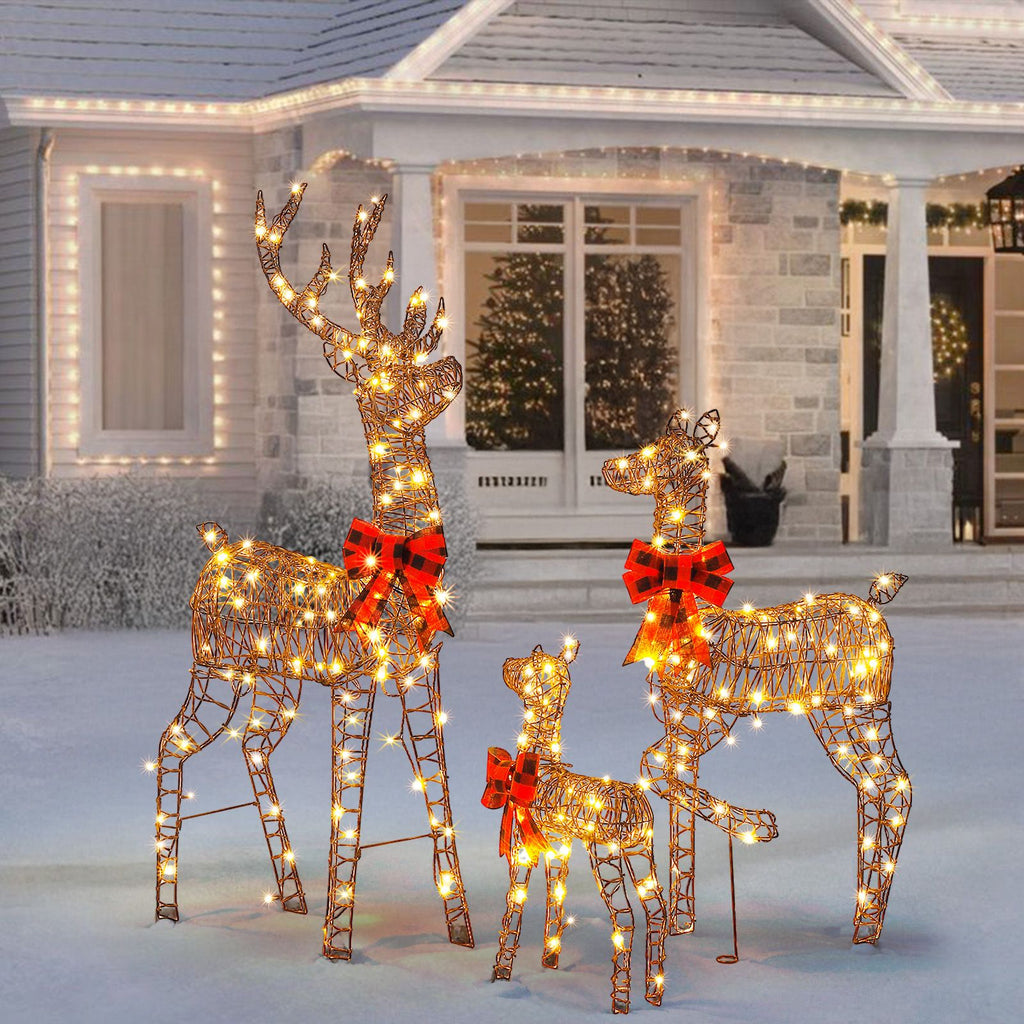 3-Piece Lighted Christmas Reindeer Family Set – view 3