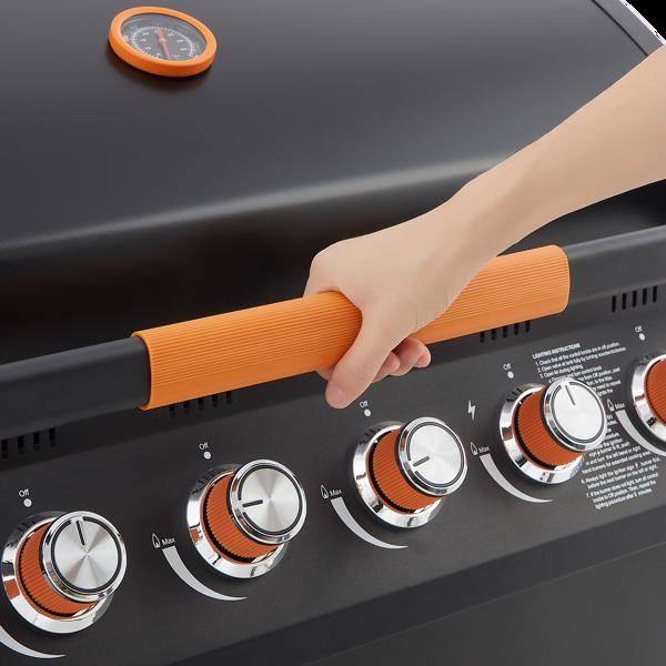 568566431